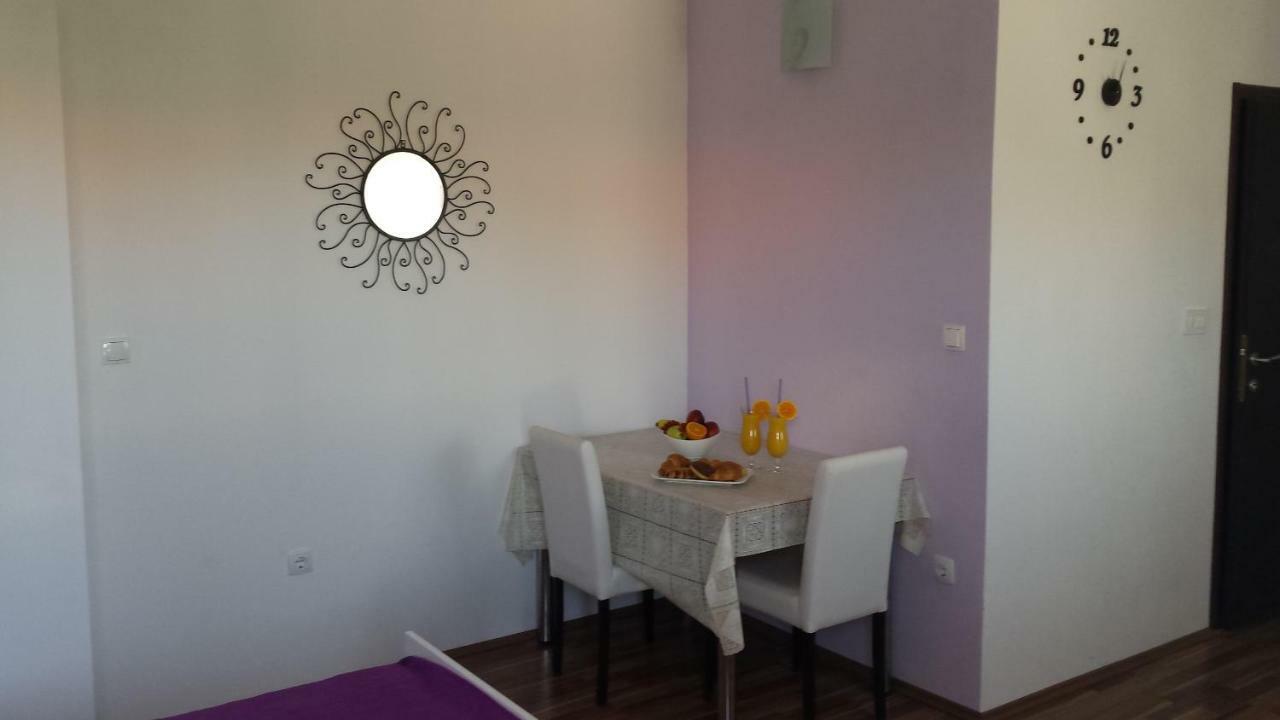 Apartments Lavanda Biograd Na Moru Exterior foto